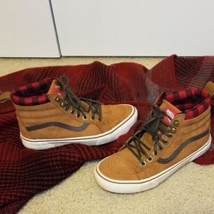 Vans: 3M scotchgard (waterproof)